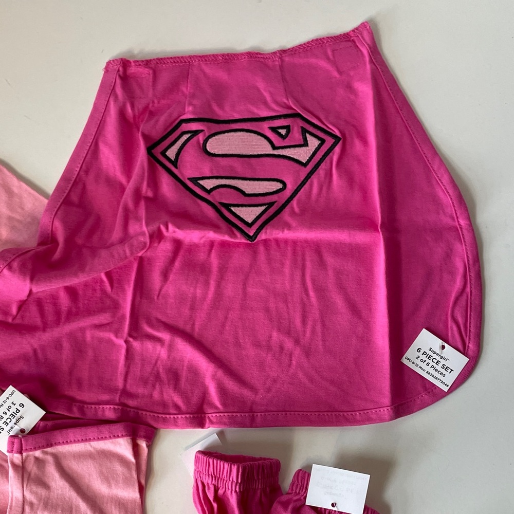 DC Supergirl Baby Costume in Pink Size 6-12 months Halloween Costume  NWT - Picture 5 of 7